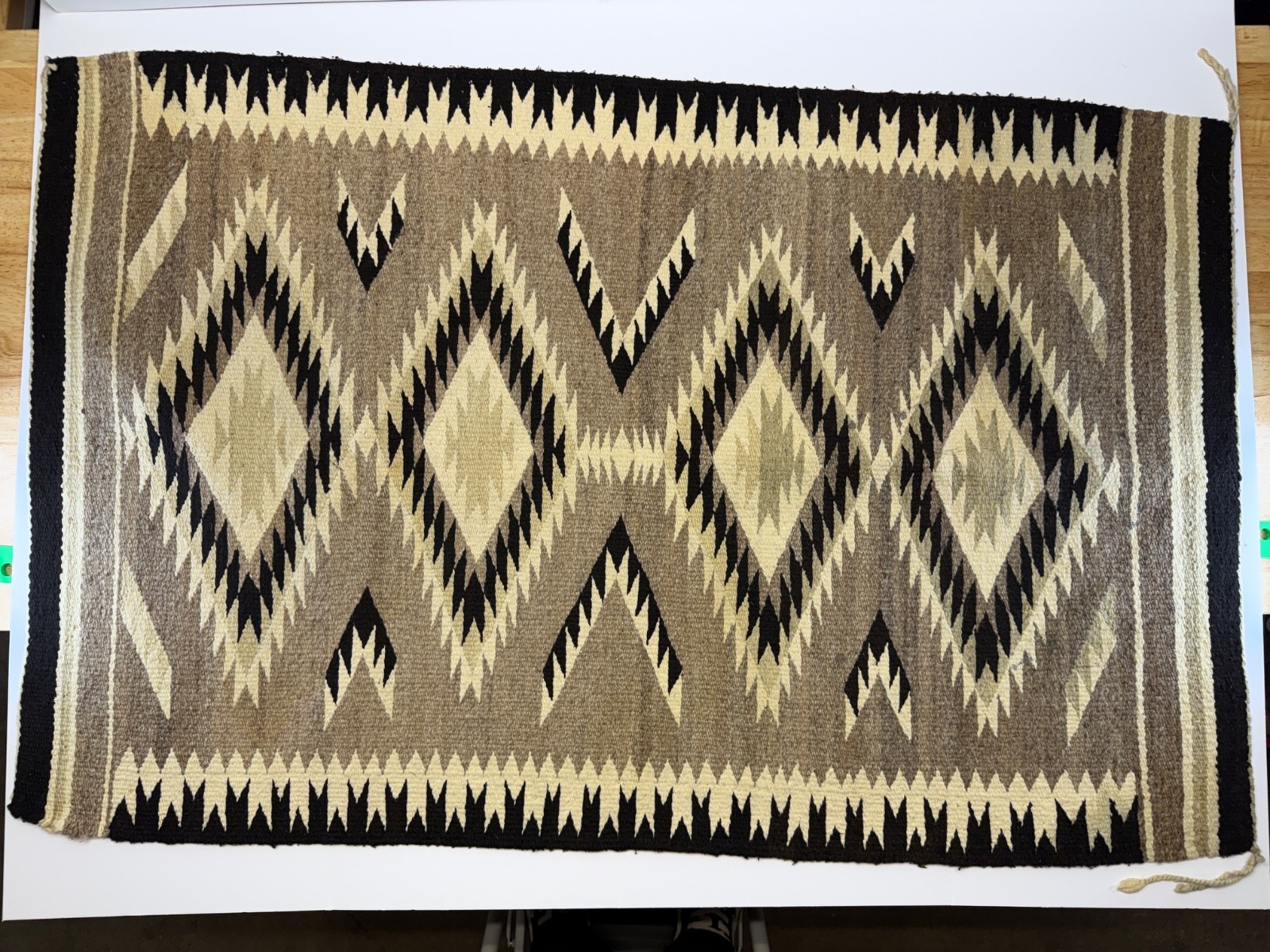 ATQ Navajo Rug Native American Indian Teec Nos Pos Klagetoh WEAVING 46x30"