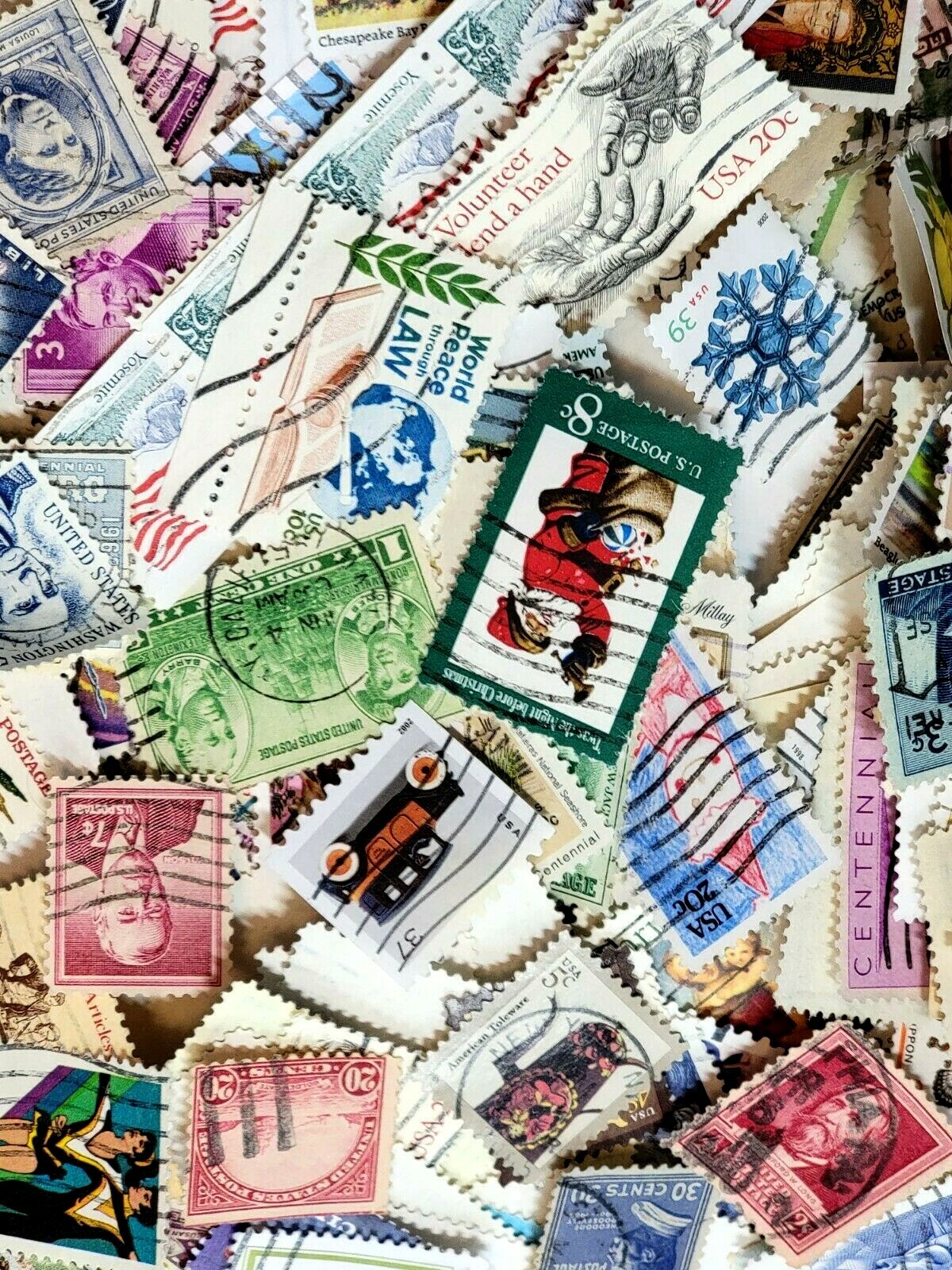 USED lot of over 1000+ mixed US stamps off paper - GREAT value!