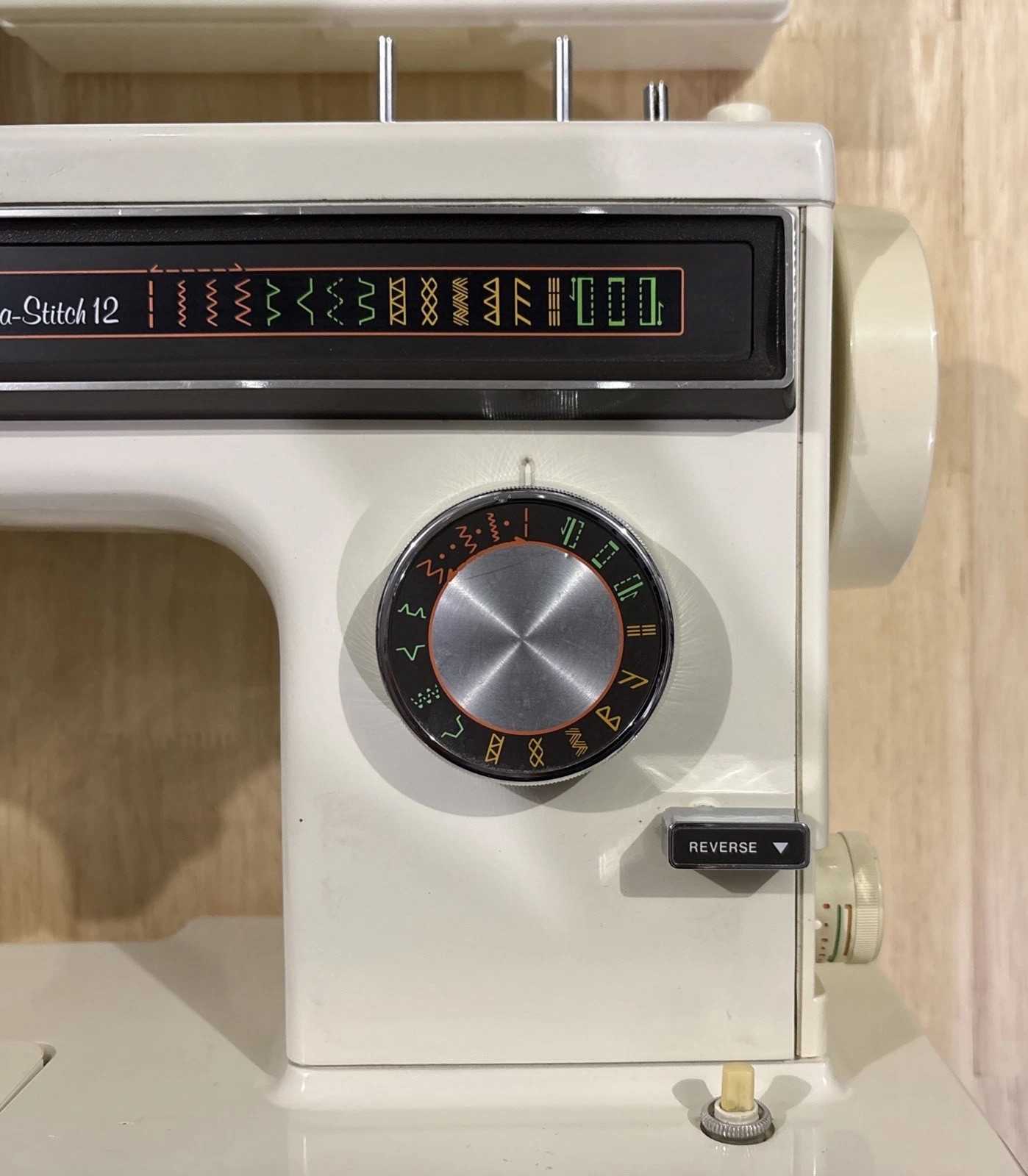 Kenmore Ultra Stitch 12 Sewing Machine Model 158 1561281 Working