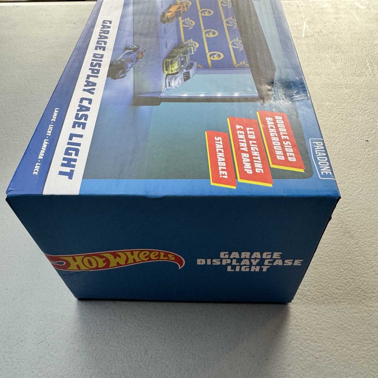 Hot Wheels Garage Display Case Light NIB
