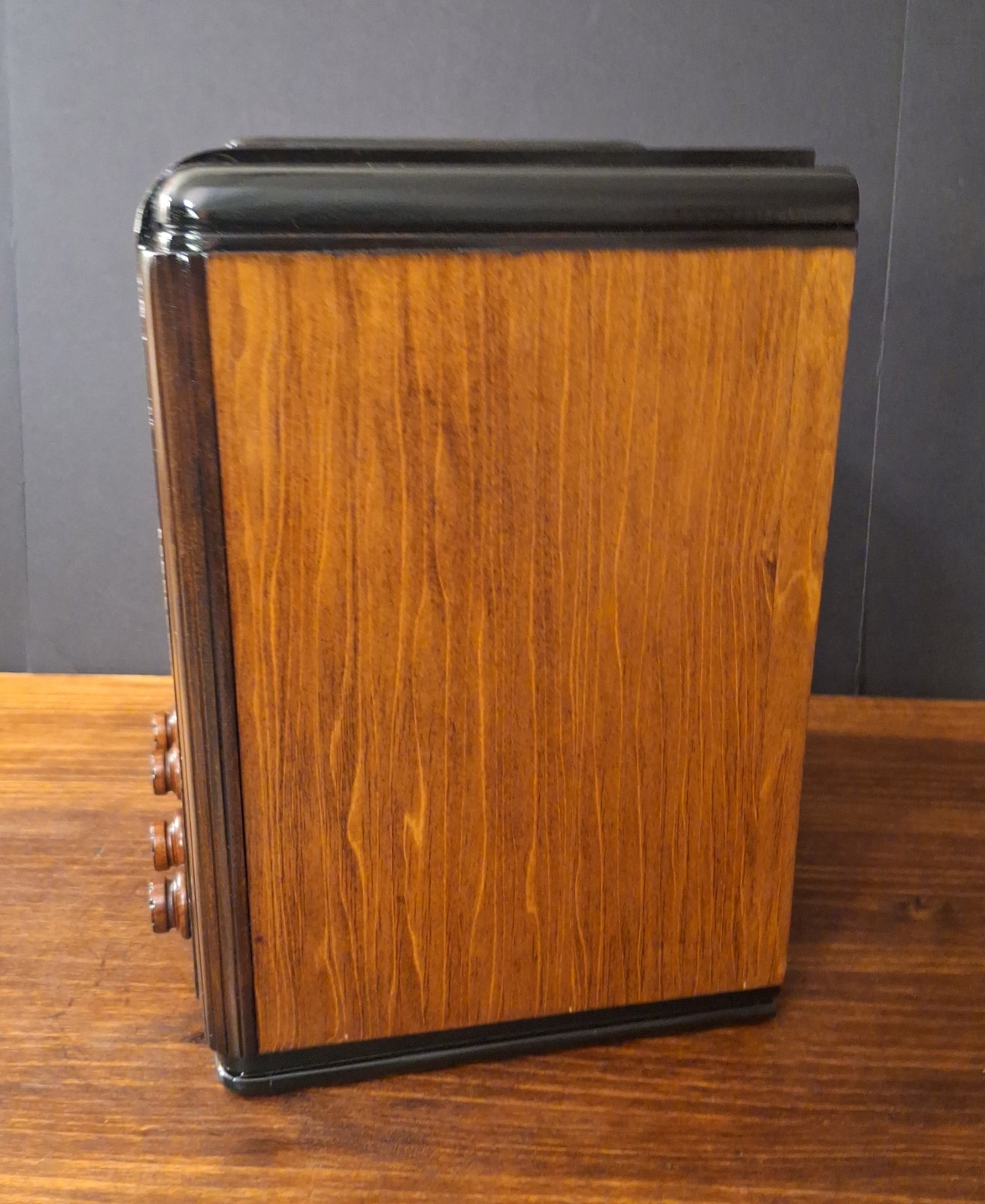 Old Antique Wood Arvin 517 Rhythm Junior Vintage Tube Radio - Restored & Working