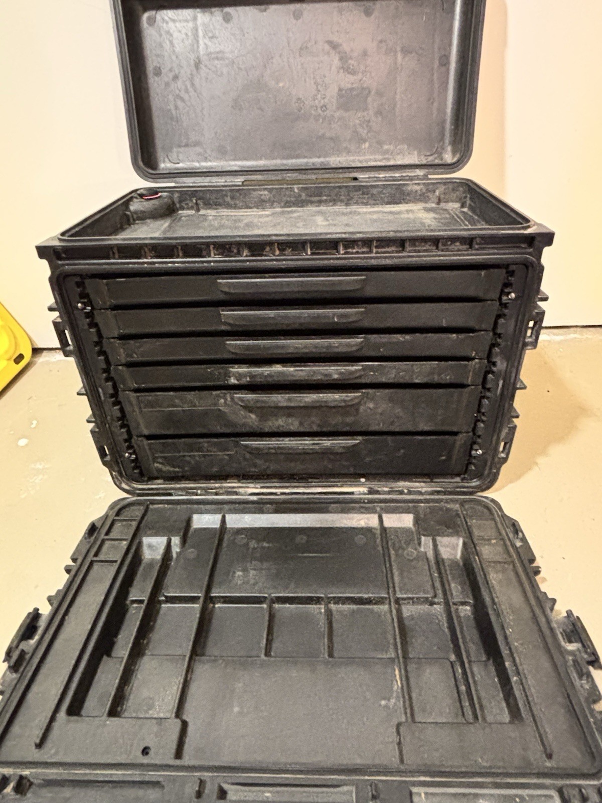 *ATTENTION MECHANICS* Pelican 0450 Tool Box 6 Drawer+ Top Tray, Great Condition