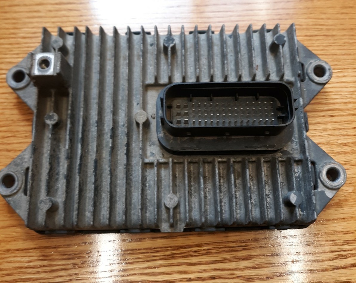 21063597 P05  MACK MP8 Aftertreatment Control Module ACM OEM TEMIC