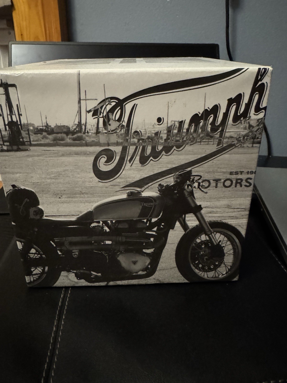 Triumph Bonneville Speedo Desk Clock