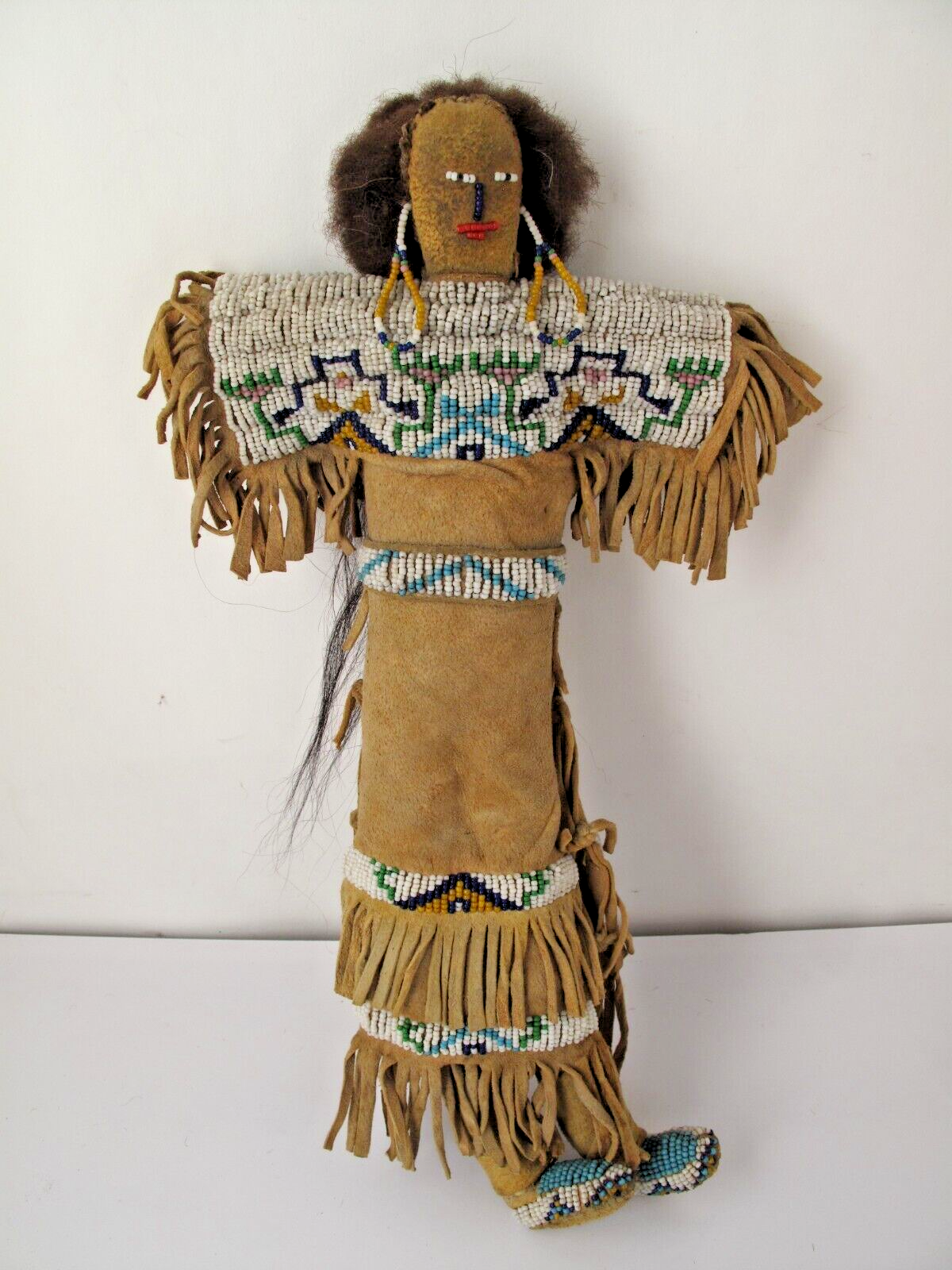Antique Native American Sioux Indian Beaded Leather Doll c. 1920 or Earlier