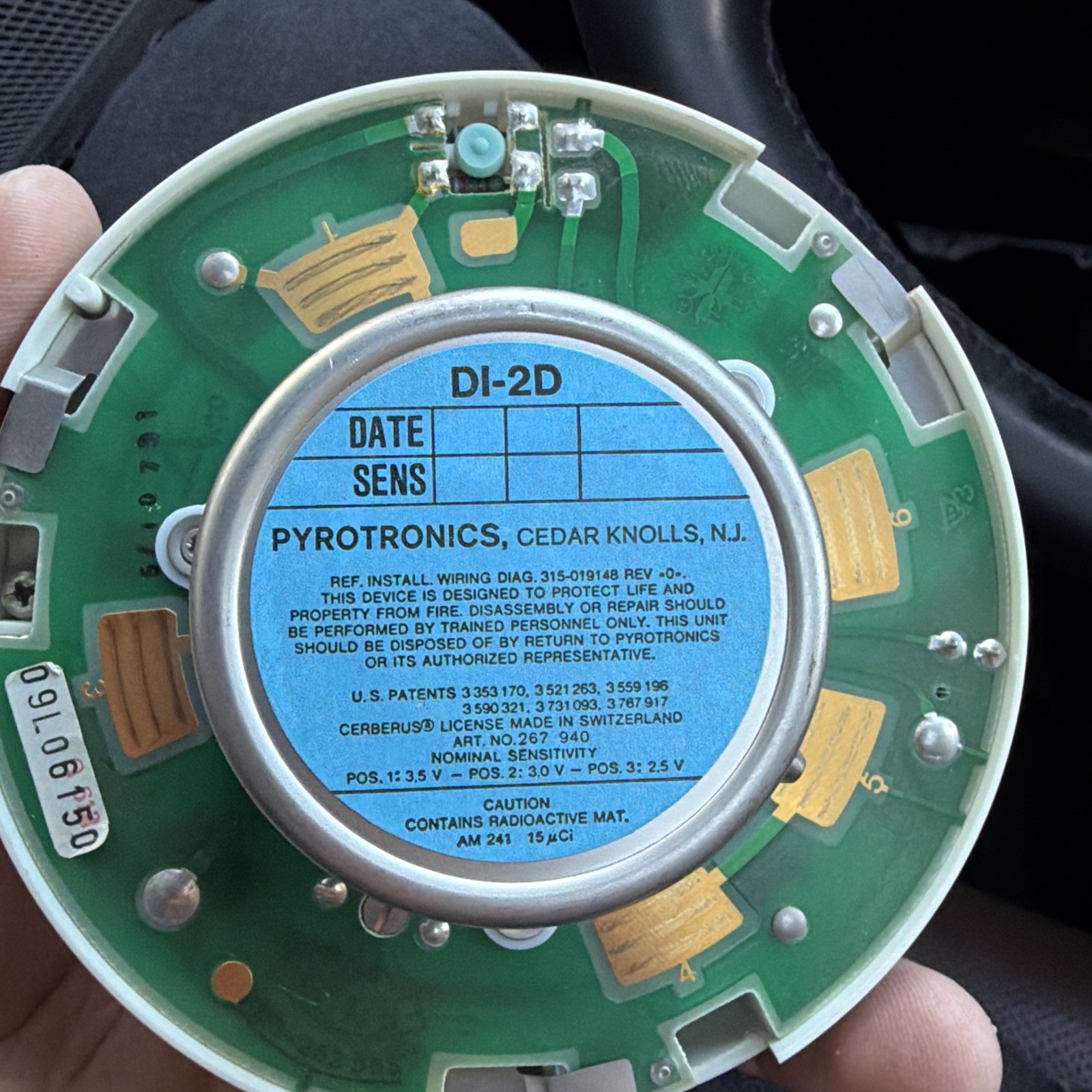 PYROTRONICS (CERBERUS) D1-2D SMOKE DETECTOR WITH BASE