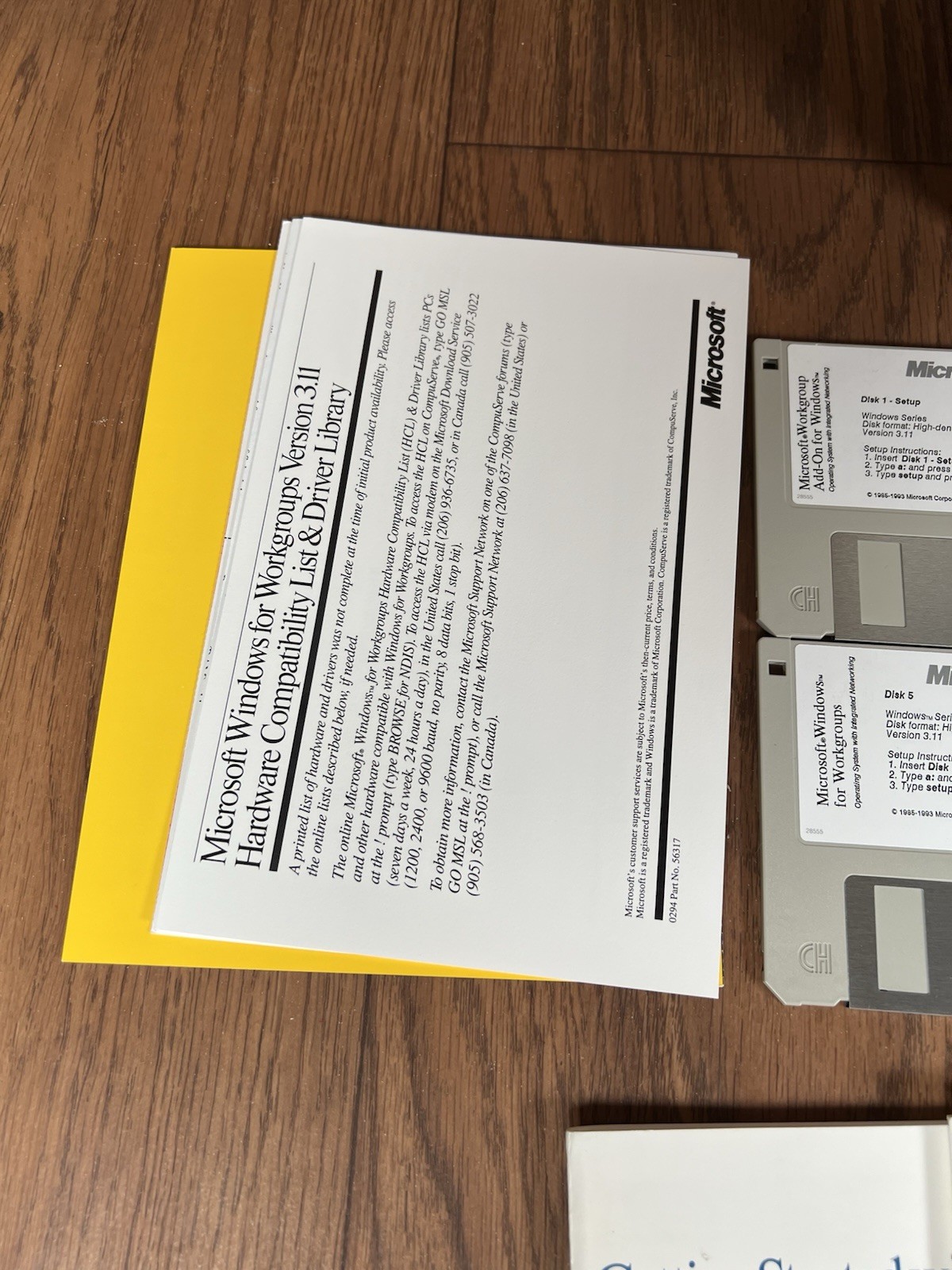 Microsoft 1994 Windows for Workgroups Add-On Upgrade v 3.11 for 3.1