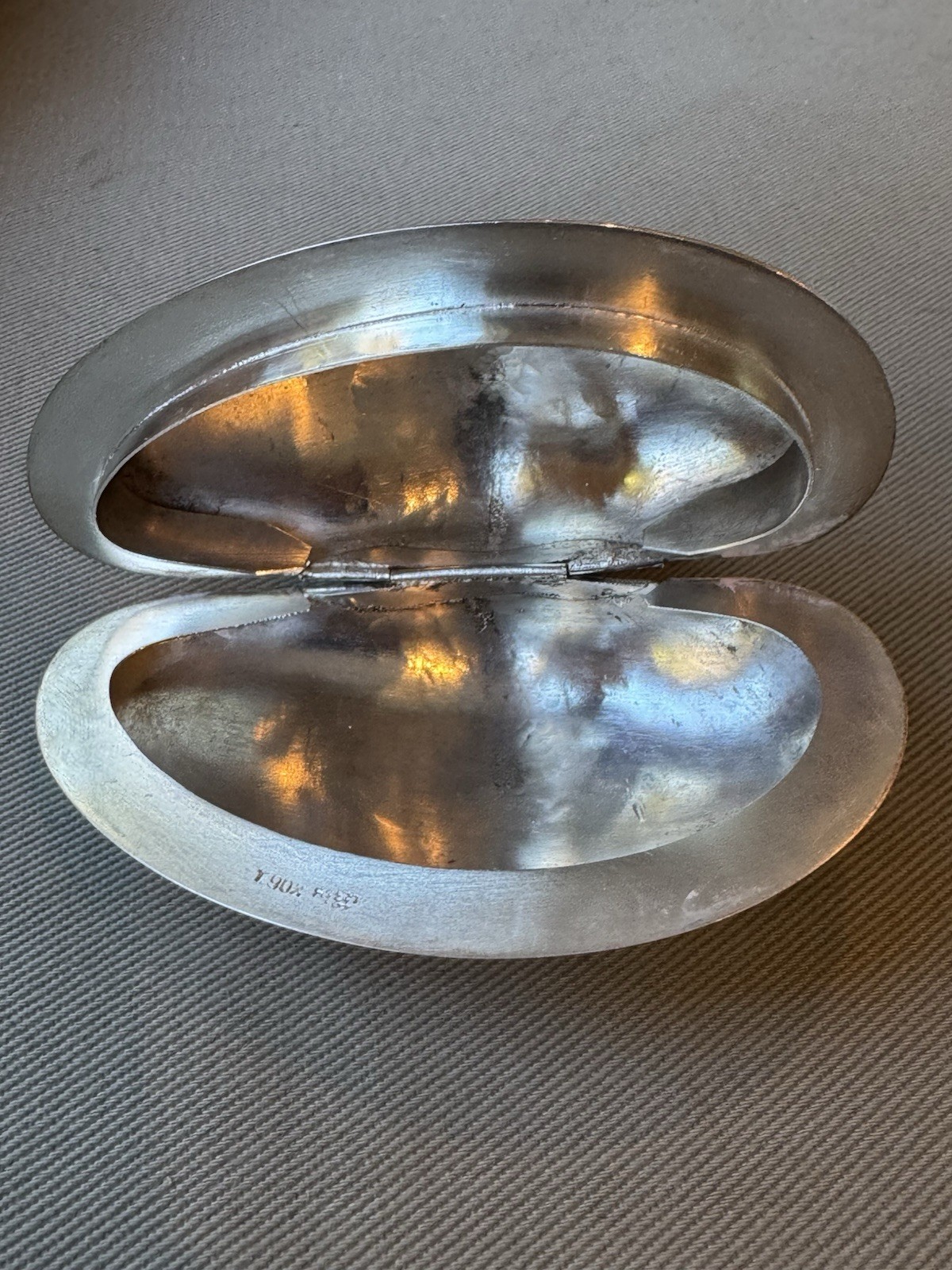 Antique Hallmarked Thailand? 90 Sterling Silver 4.25” Hinged Clam Shell Box