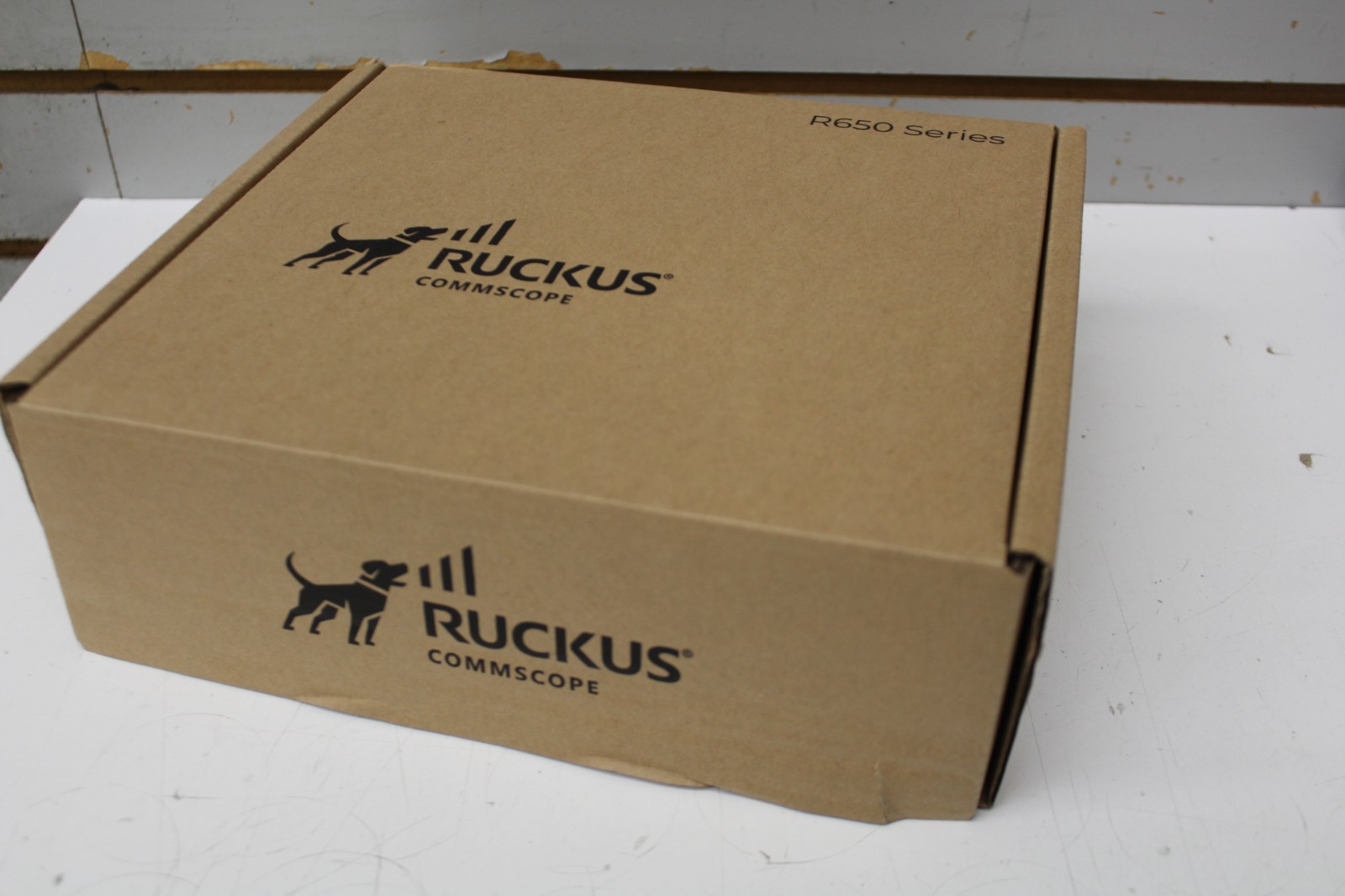 Ruckus R650 Dual-Band Wi-Fi 6 802.11 ax Wireless Access Point 901-R650-US00 NEW