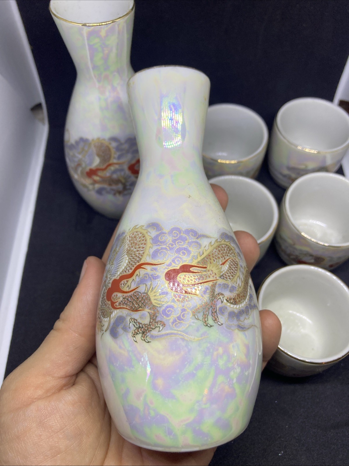 Japanese Fuji Ceramic Sake Set White Golden Drago Gold Trim 7 Piece Set