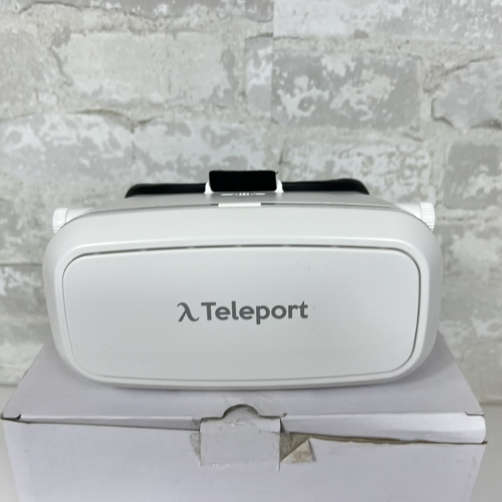 Autonomous (A45) Teleport VR Headset / Phone Goggles / Virtual Reality/White New