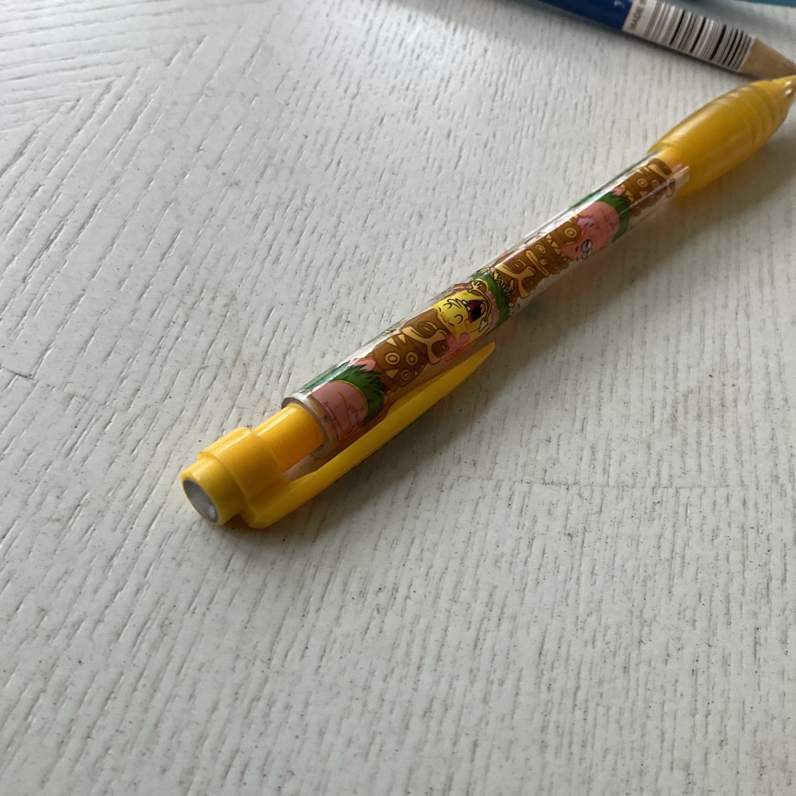 Nickelodeon SpongeBob Squarepants Vintage 2001 Lot of 3 Pencils & Flashlight Pen