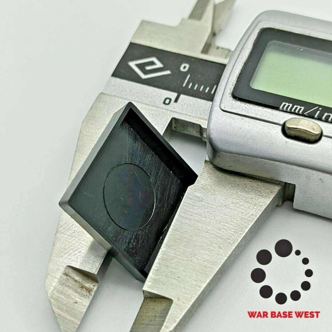 Lot Of 100 20mm Square Bases Used For Warhammer Fantasy Empire Skink Skaven