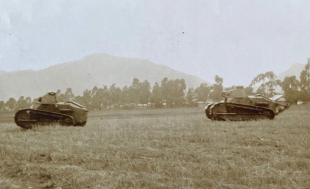 RARE! WW1 US ARMY 11TH TANK CO. SCHOFIELD BARRACKS TERR. of HAWAII 1922 PHOTO
