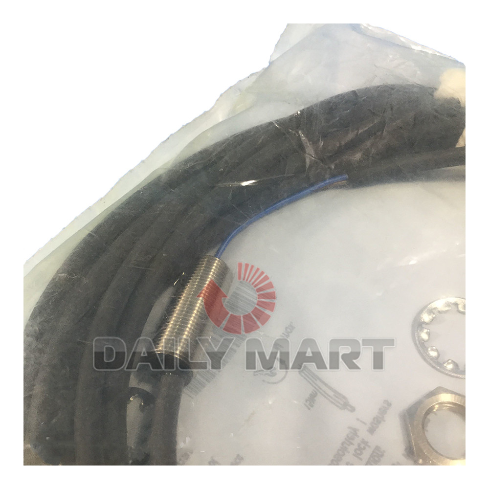 New In Box BALLUFF BES 516-370-G-E4-C-PU-05 Proximity Sensor