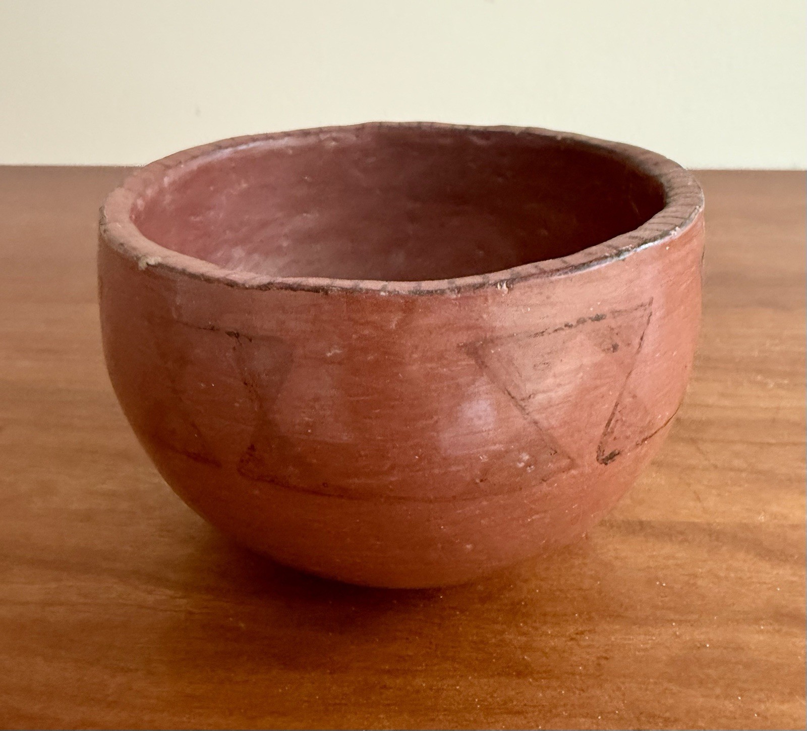 Ancient Pre Columbian Pottery Ceremonial Round Base Bowl Circa 800-1500AD