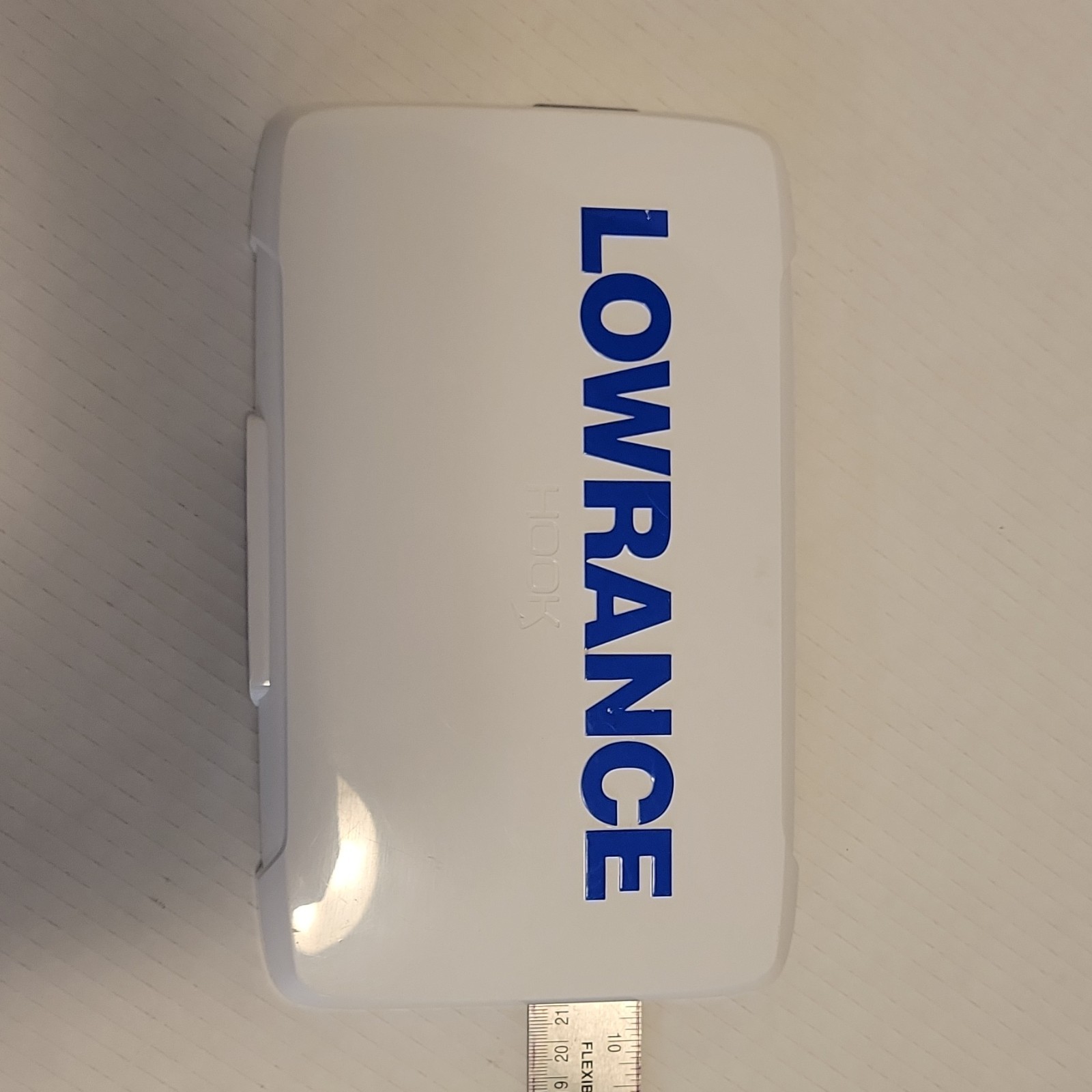 Lowrance 00014175001 Sun Cover for Hook2 7" Series