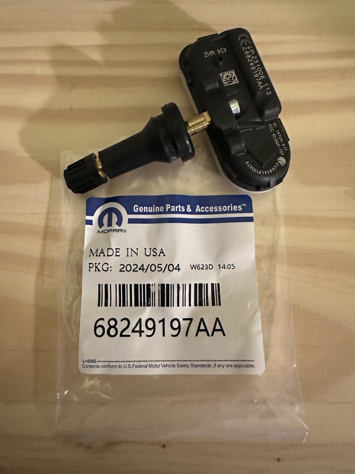 4Pcs New OEM 68249197AA Tire Pressure Sensor TPMS For Dodge Ram 1500 2500 3500