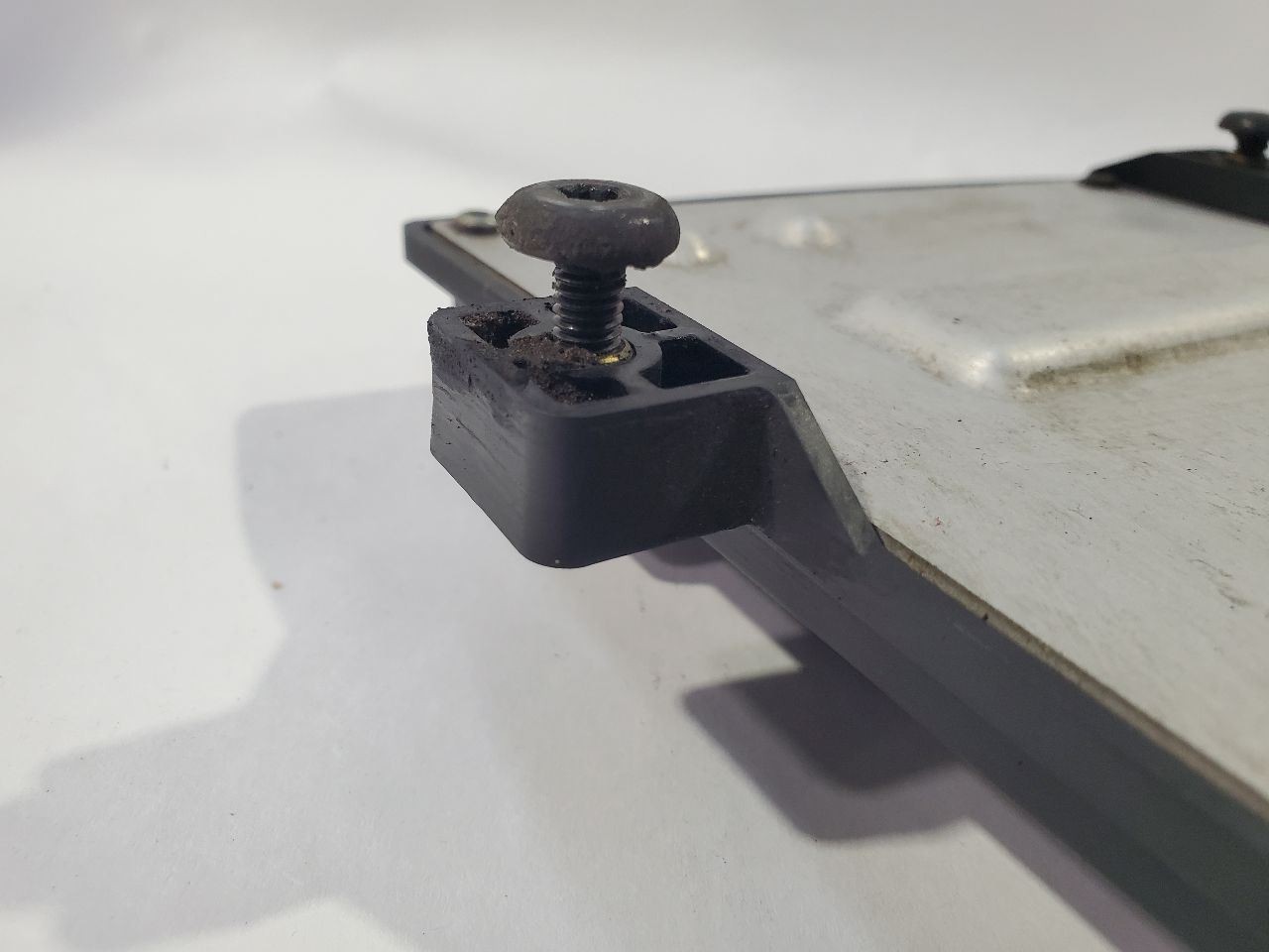 2008 2009 GMC Yukon XL 1500 OEM Fuel Pump Control Module 13501024