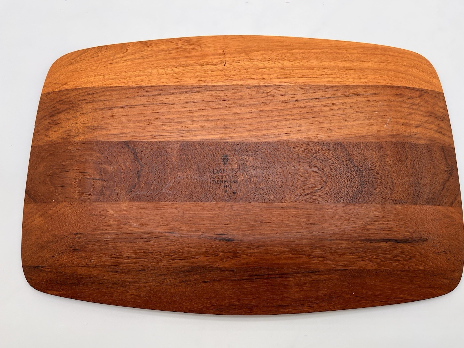 Large DANSK DESIGN IHQ Denmark Staved Teak Cutting Board Ducks Logo 18 x 12" MCM