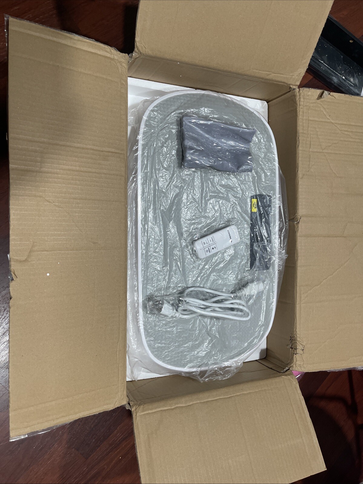 *NEW Opened box* MERACH 2398 Vibration Plate Exercise Machine Gray W/ Remote