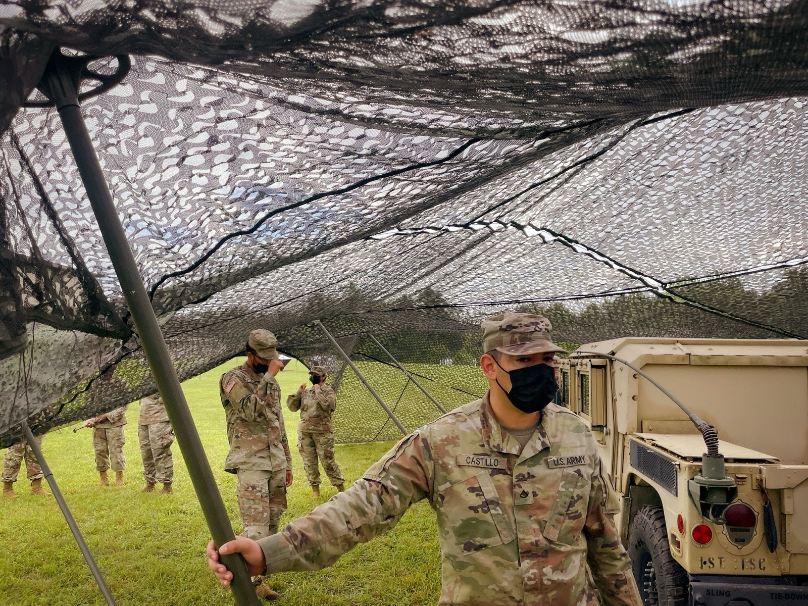 US MILITARY CAMOUFLAGE SCREENING SUPPORT SYSTEM NSN 1080-01-461-0046 Excellent