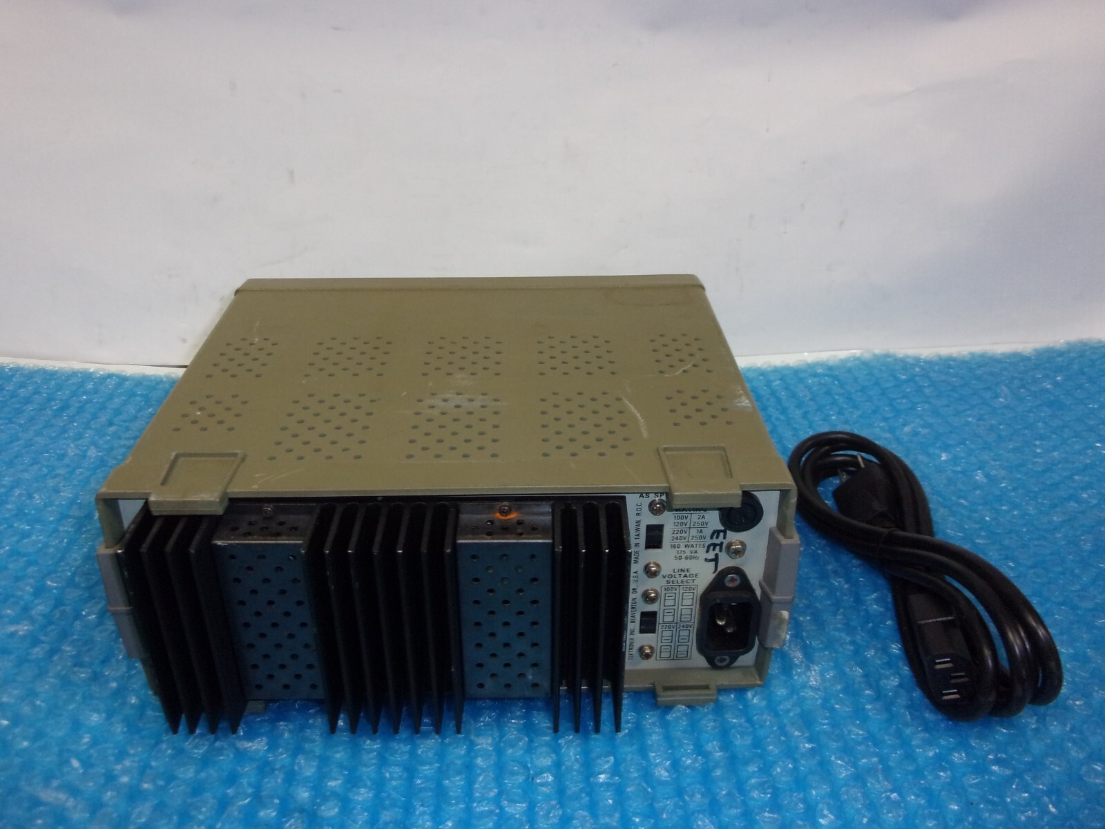 Tektronix CPS250 Triple output Power Supply