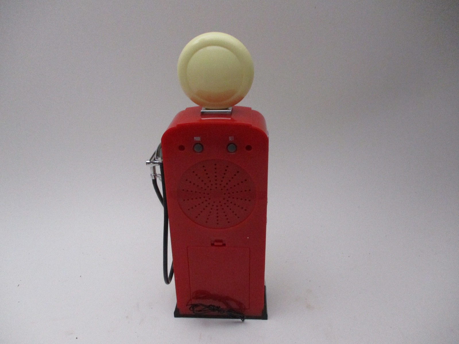 Vintage Gasoline Gas Petrol Pump Alarm Clock Radio AM/FM Boxed New In Box