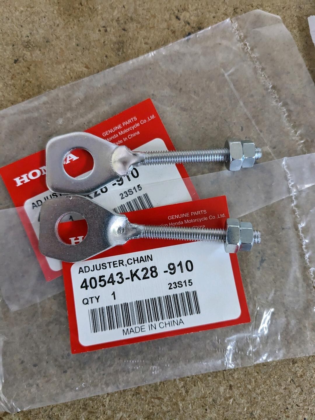 2 New OEM Honda Chain Adjusters and nuts CRF125F CRF125FB CRF 125 F FB 2014-2024
