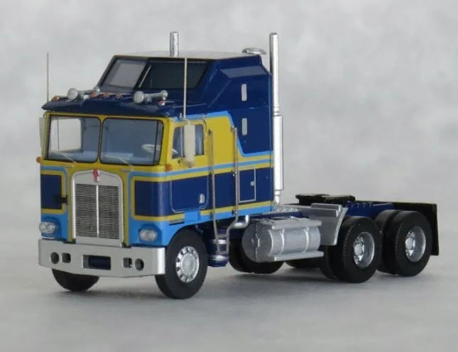 TRAINWORX (N) 41066 KENWORTH K100 AERODYNE POTOMAC BLUE & YELLOW