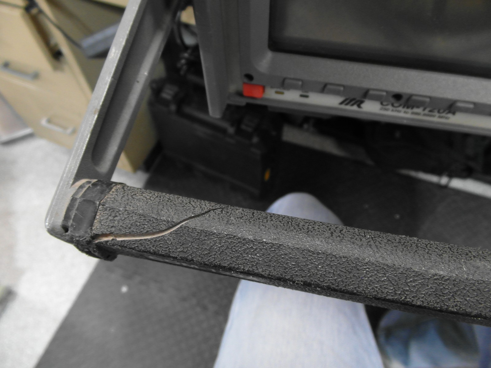 Aeroflex IFR COM-120A Communication Service Monitor CALIBRATED LOADED READ