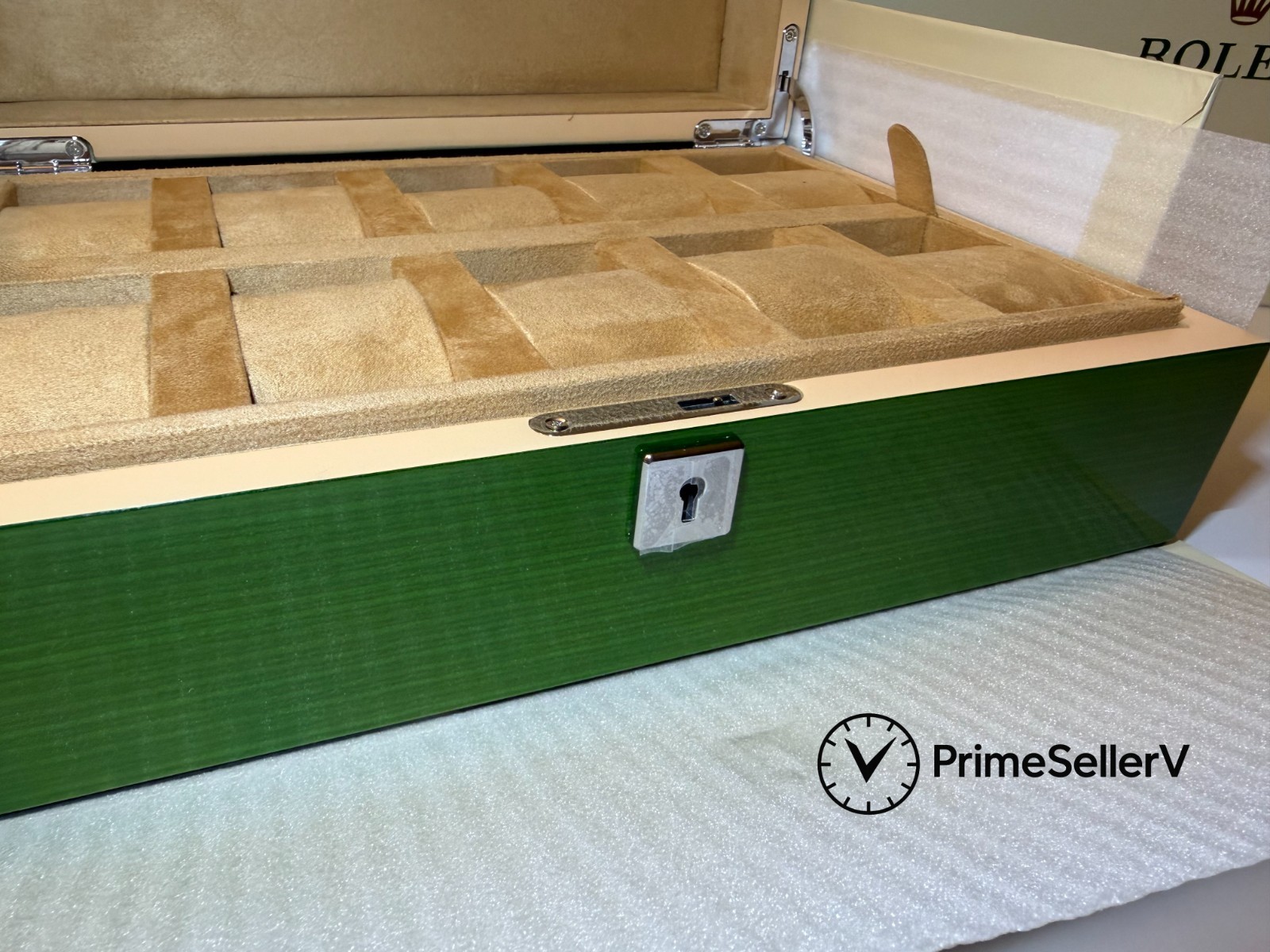 Luxury 10-Slot Green Wooden Watch Box – Premium Display Storage Case