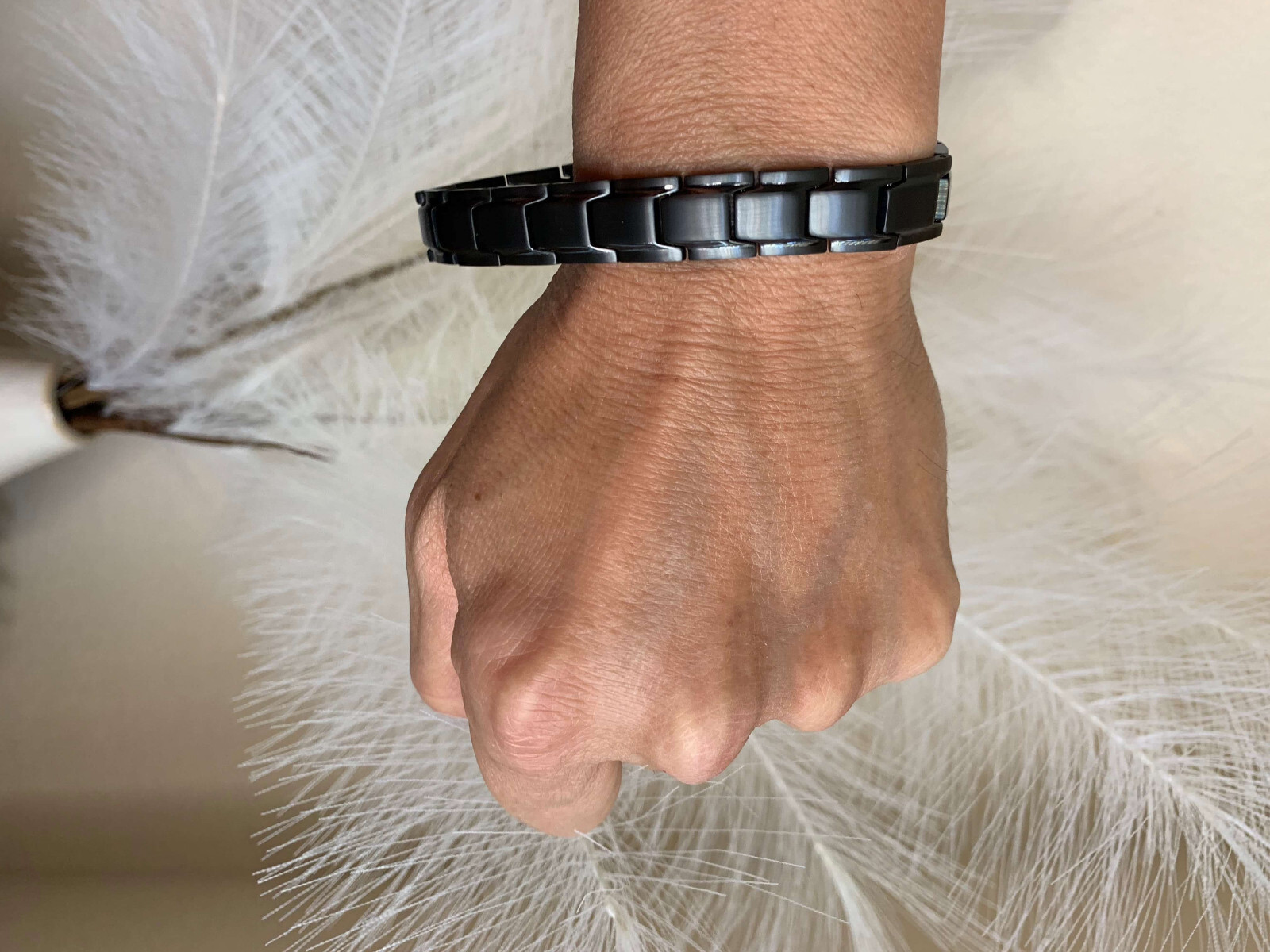 Black Magnetic Bracelet Therapy Arthritis Pain Energy Balance Calm Joy Men Women