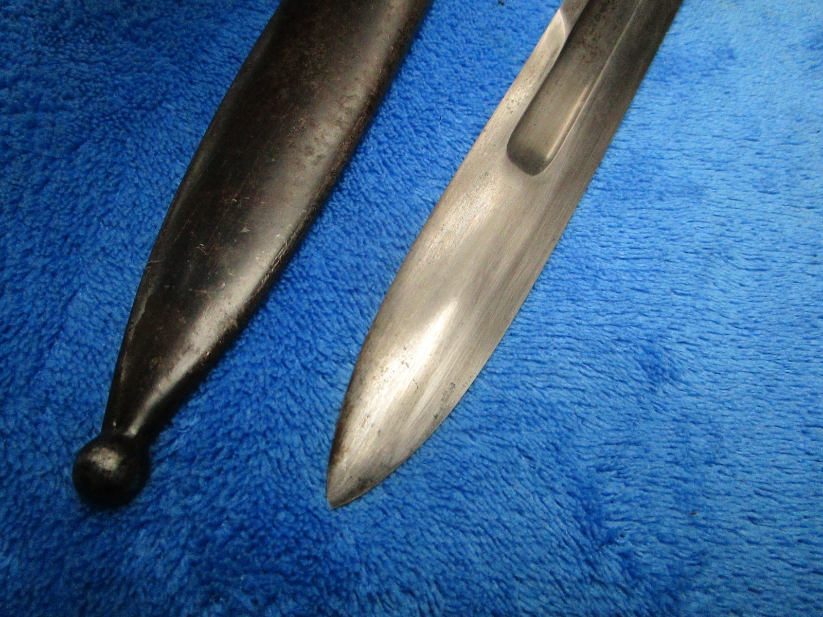 ORIGINAL VINTAGE US M1892 KRAG RIFLE BAYONET AND SCABBARD MADE IN 1903