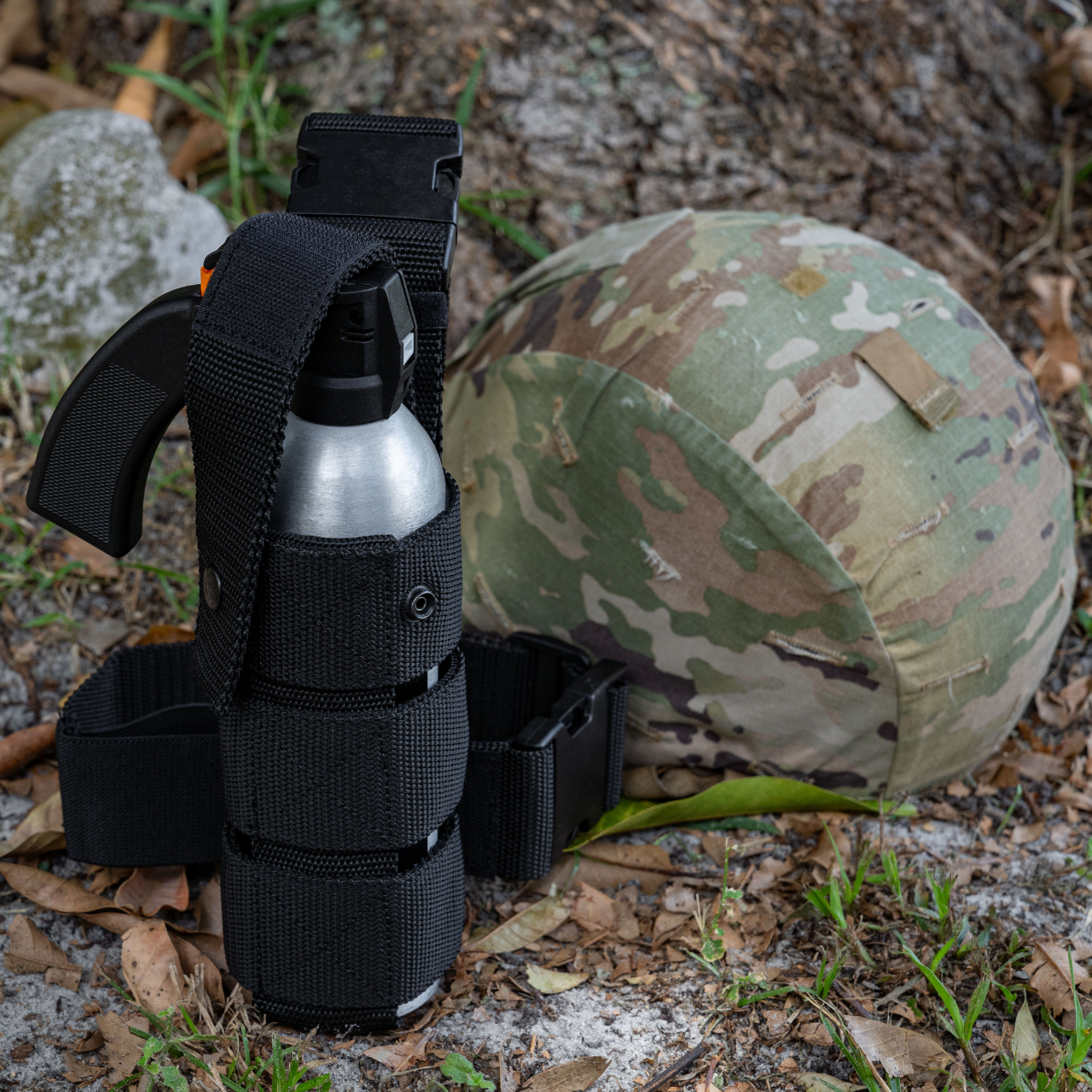 Police Magnum Heavy Duty Tactical Drop Leg Holster Holder & Pepper Spray 24oz PG