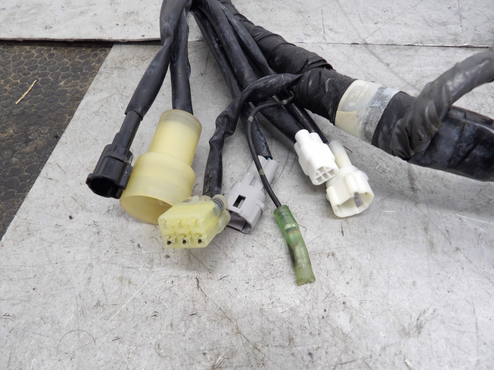 2006 06-08 RAPTOR 700 YFM700R OEM Main Engine Body Wire Harness Wiring Loom Plug