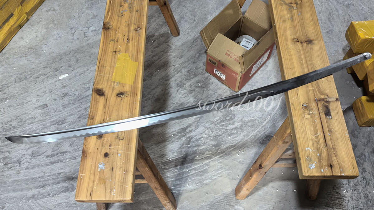 Hand Polished Japanese Samurai Katana Sword Honsanmai Clay Tempered Bare Blade