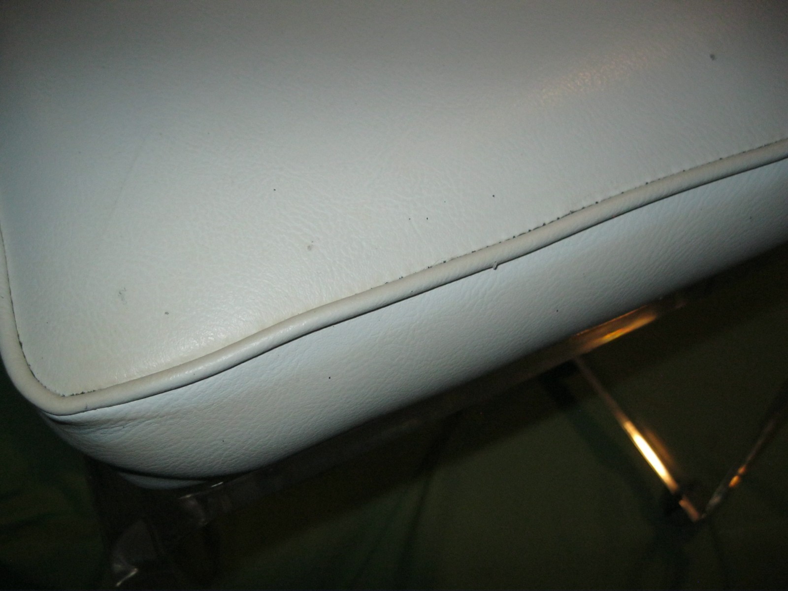 Vintage 1970's MCM Heavy Lucite RIALTO Vanity Stool WATERFALL BENCH Vinyl Seat