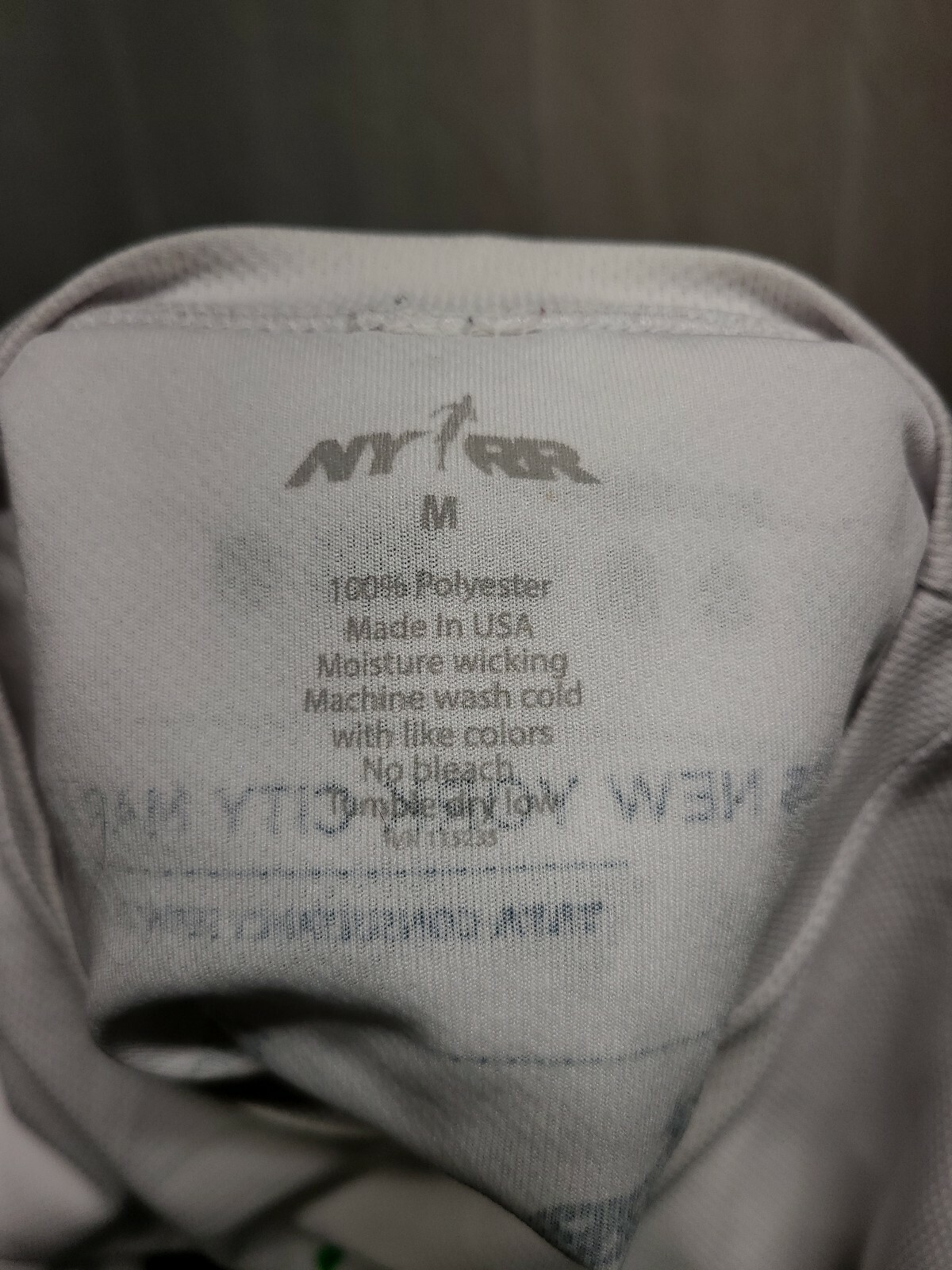 NYRR Dash to the Finish Line 5k Run Adult Medium White Long Sleeve Jersey