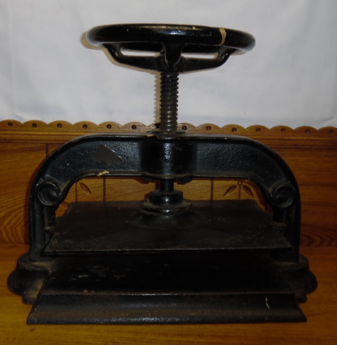 Antique Cast Iron Book Press - 57 lbs - 12 5/8" x 9 3/4" Plate