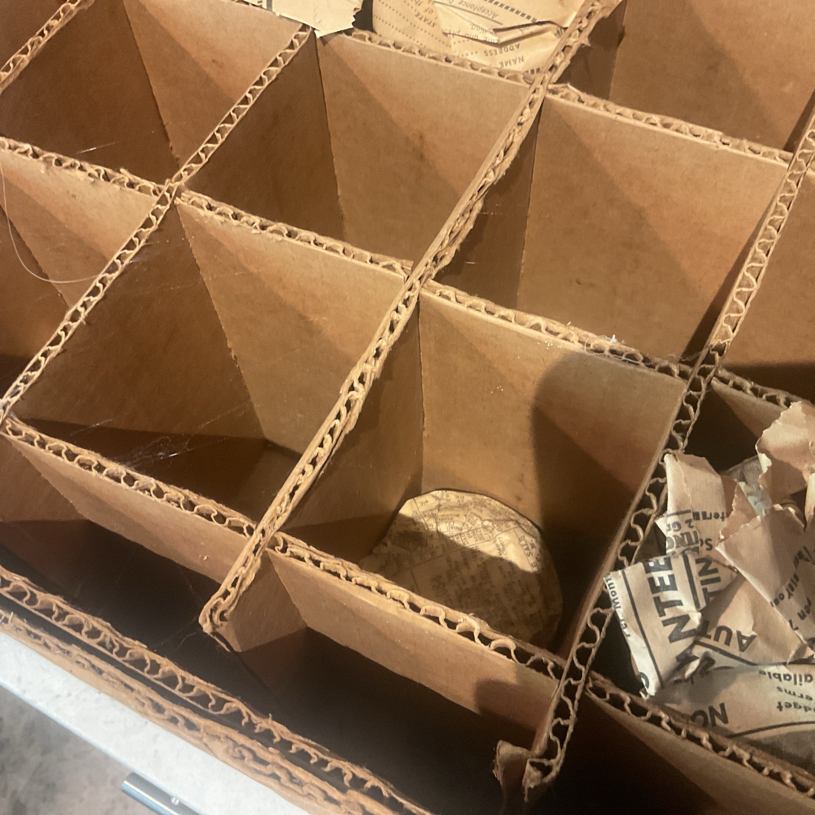 MO-SKEET-O Black Clay Pigeon Skeet tiny mini 2-3/4" Original Box Dozens Include