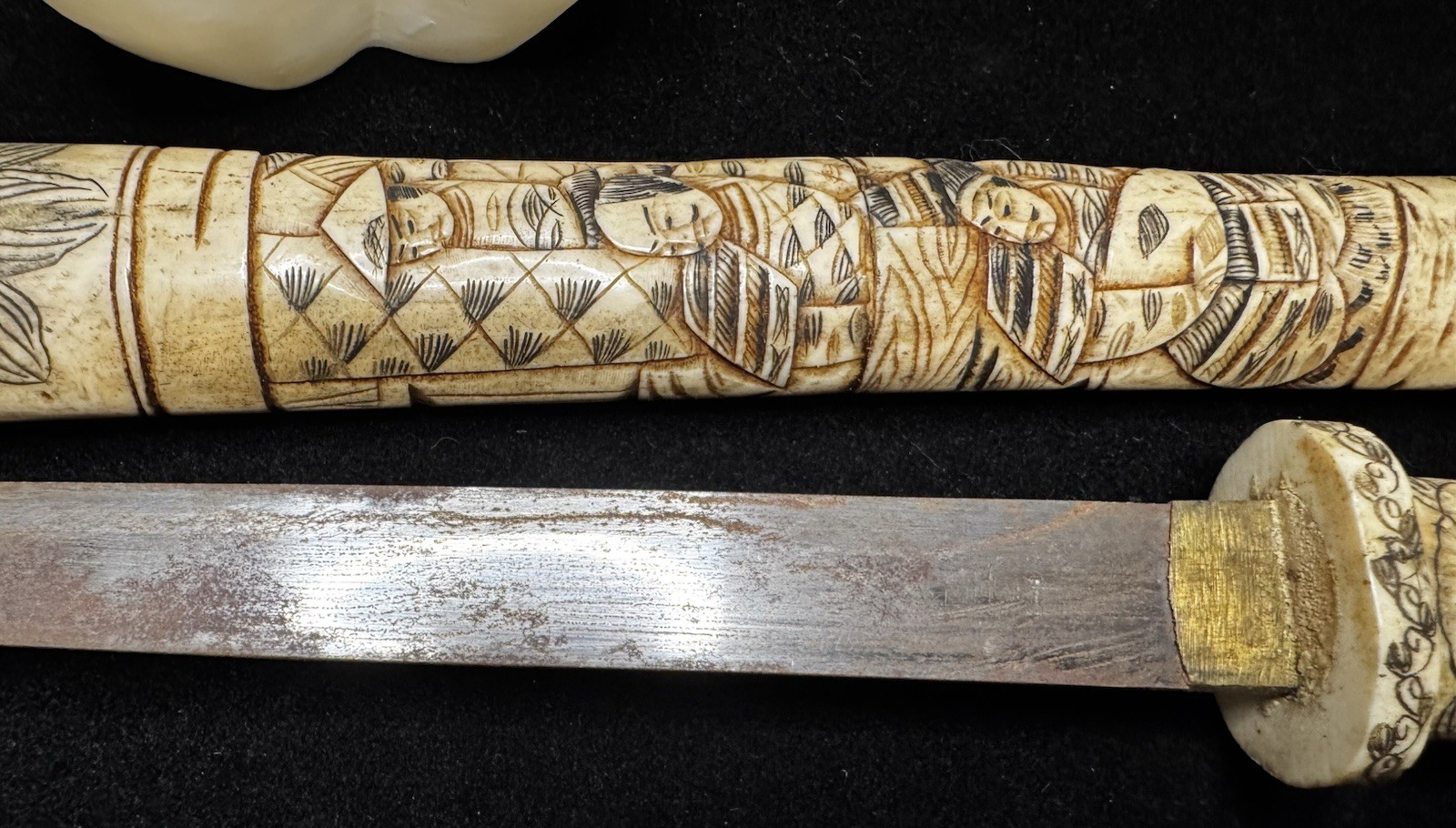 Antique Japanese Meiji Prd. Carved Tanto Dagger Sword w/ Scabbard Brass Mnt