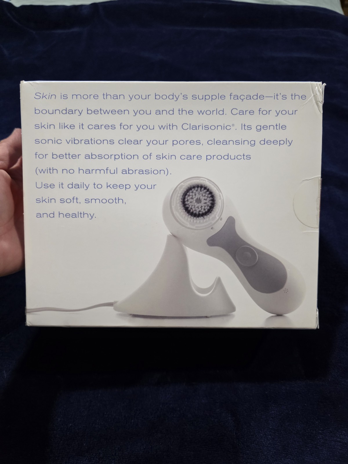 Clarisonic Skin Care System Therapy Kit Brush Head & Cleanser