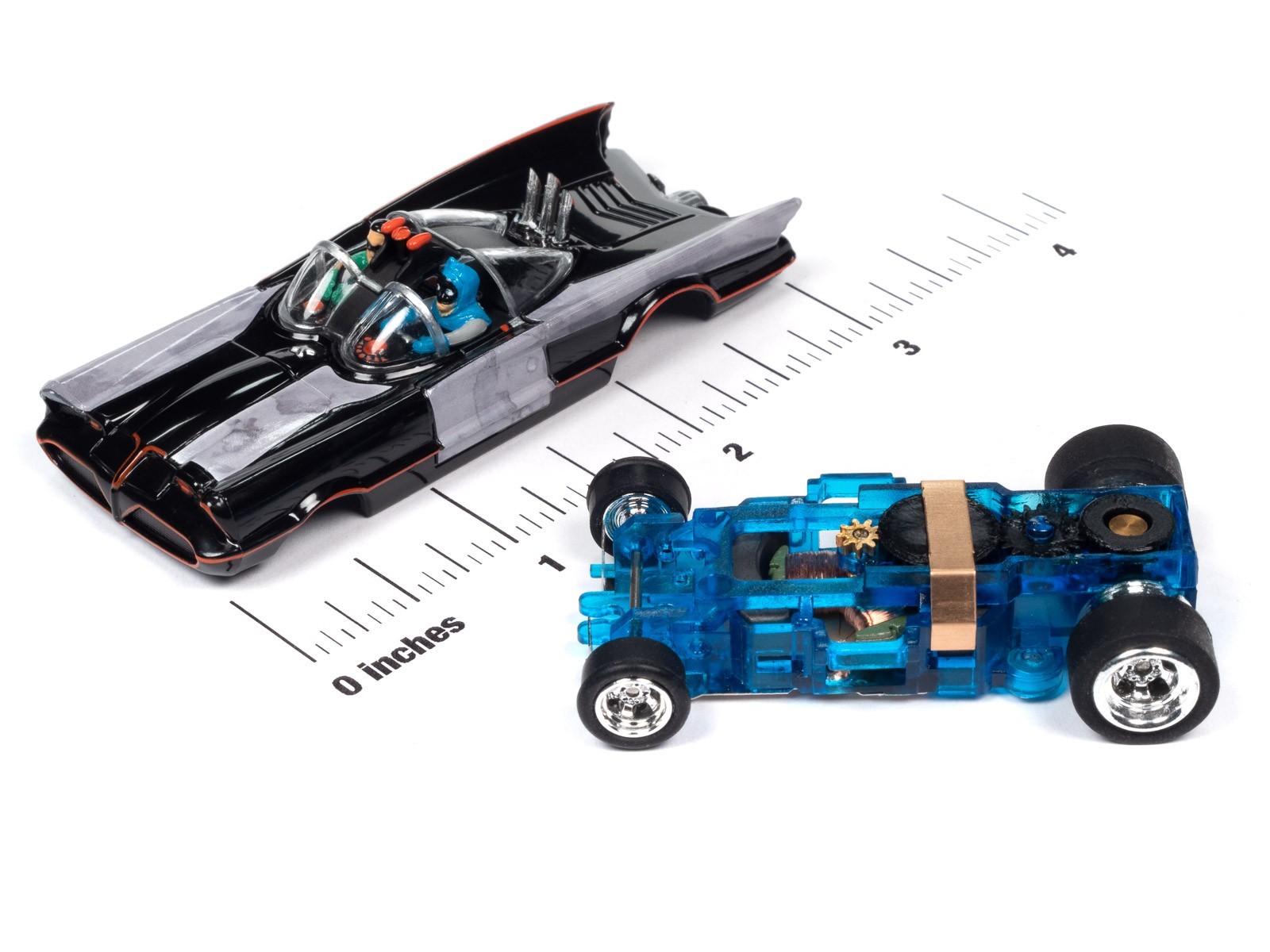 Auto World Classic TV Series 1966 Batmobile in Repair HO Scale Slot Car SC395