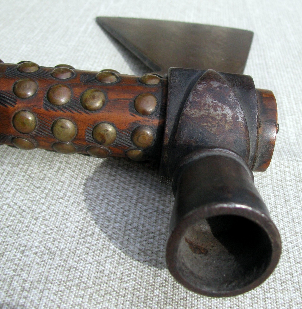 FINE ANTIQUE PLAINS INDIAN PIPE TOMAHAWK 100 TACKS/FILE BURNS 5 COLOR BEAD DROP