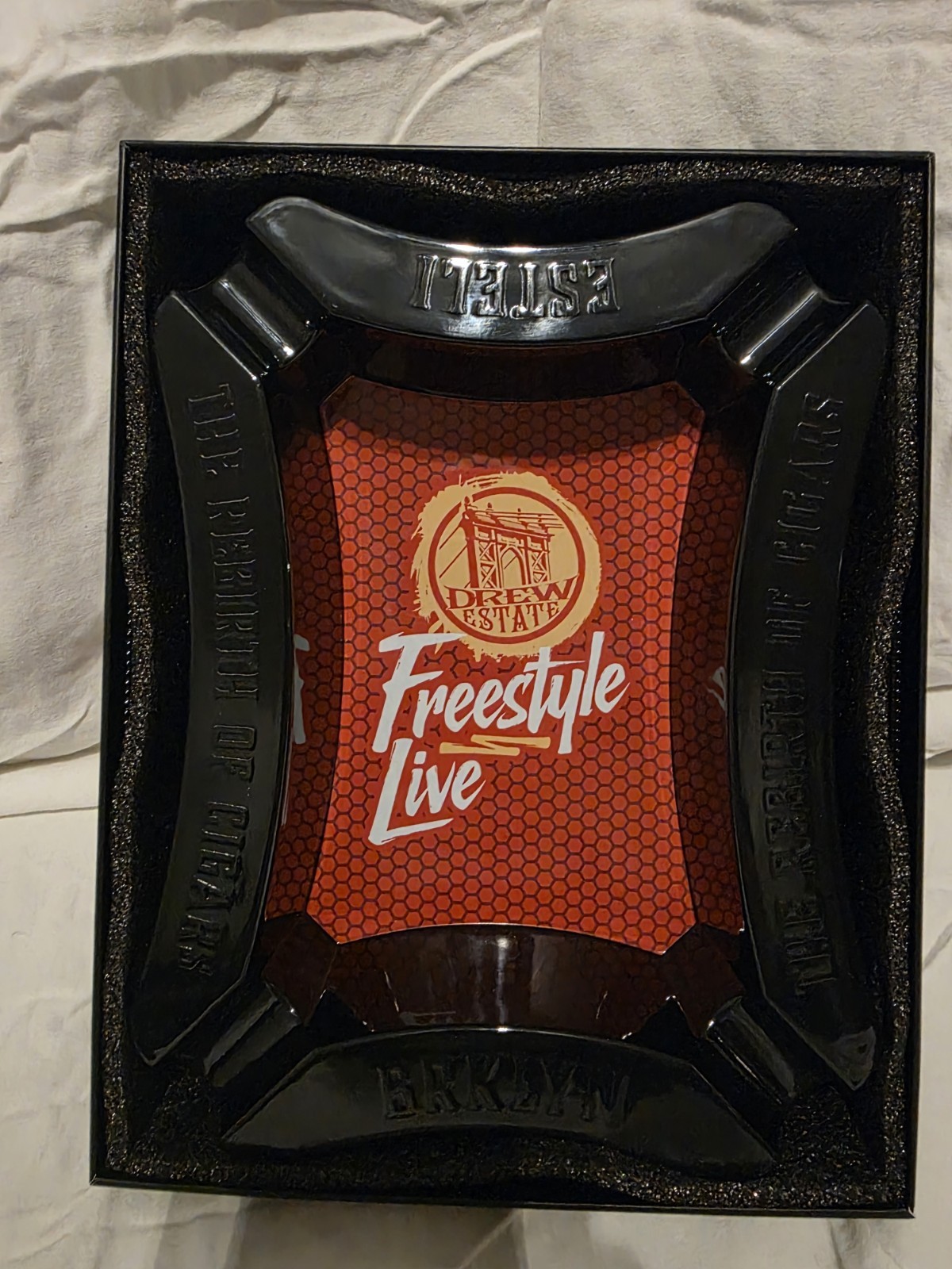 2024 Drew Estate Freestyle Live Kit (Single Torch Lighter, Lanyard, and Cutter)