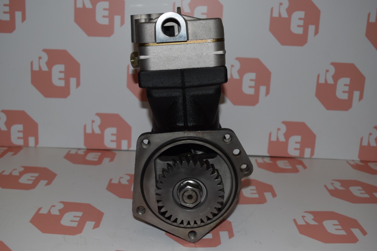 4127040080 20701801 Wabco Air Compressor Volvo D12