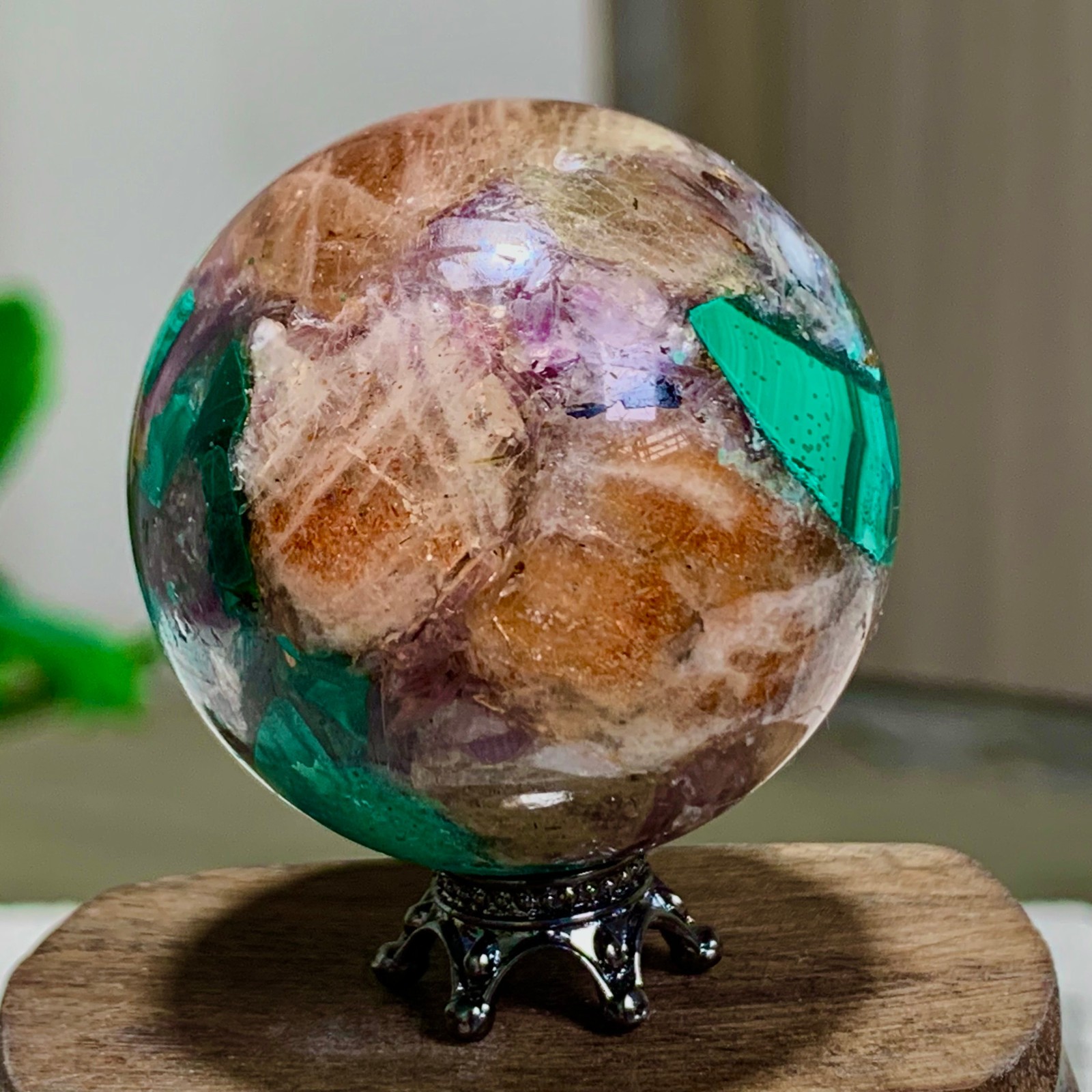 85G Newly discovered rare malachite purple mica symbiotic sphere restoration