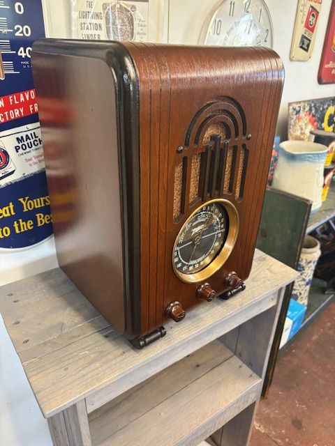 Zenith 5s228 Tombstone Radio