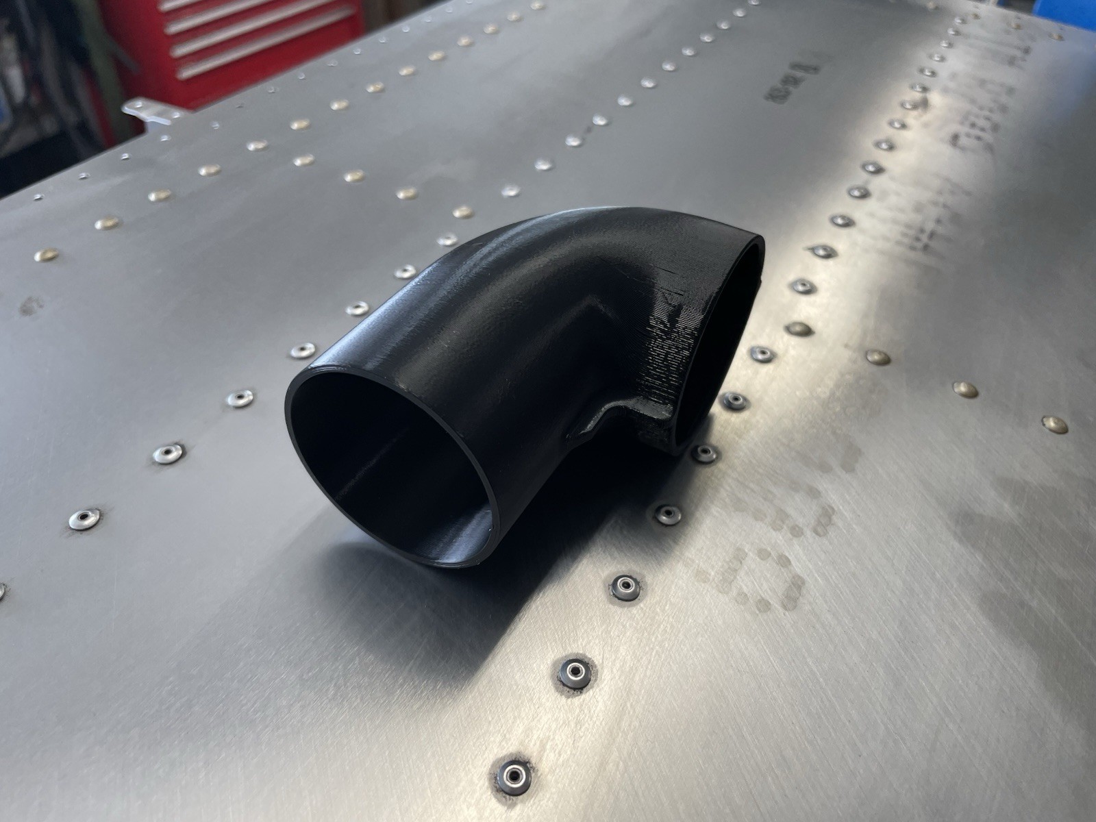 ✈️ CESSNA PN: 0522200-1 ; 150 , 152 , 172 , 182 , 210 CABIN AIR ELBOW FITTING